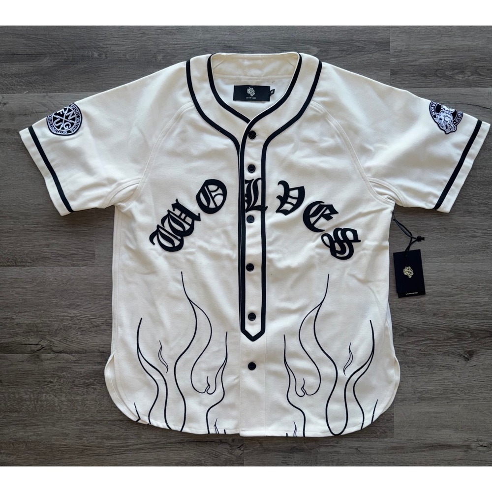 NWT Darc Sport Men's Wolves Embroidered Patch Jersey Medium Black White